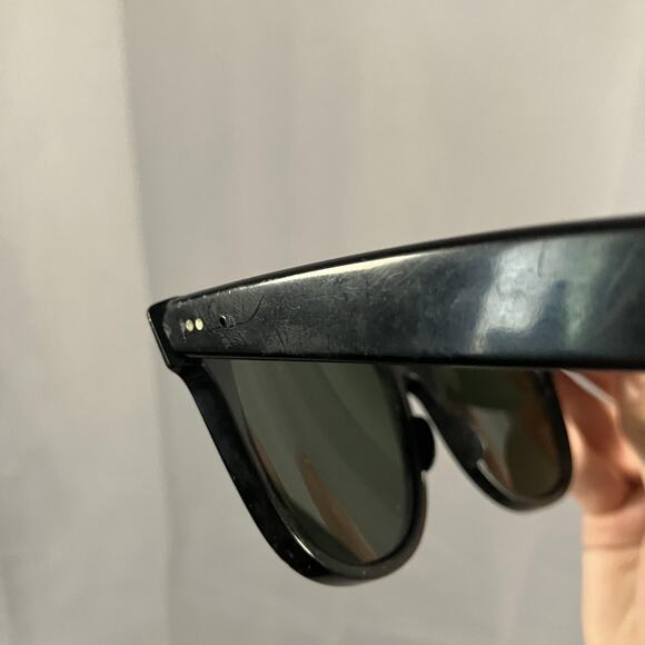 Ray-Ban Wayfarer Sunglasses Mens Size 54 Black Green Lenses Italy Case - Picture 6 of 16